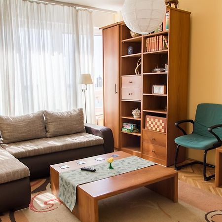 Sunny Apartment Belgrado Exterior foto